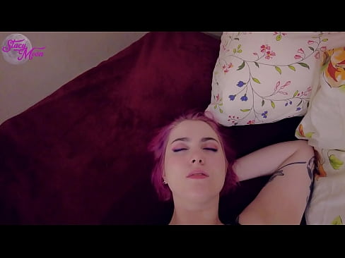 ❤️ Ҳамсинфони фоҳиша хоҳиш кард, ки бо ӯ OBG гузаред, бинобар ин мо бе рифола сипарӣ кардем Секс  дар порно tg.pornplaybb.ru