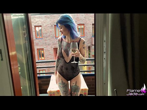 ❤️ Духтари азиме, ки бо гулӯла мемакад ва дар зери осмони кушод бо ҳавас мемакад Секс  дар порно tg.pornplaybb.ru